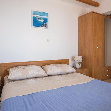 Lovely Apartment In Komarna With House Sea View Klek Exterior photo